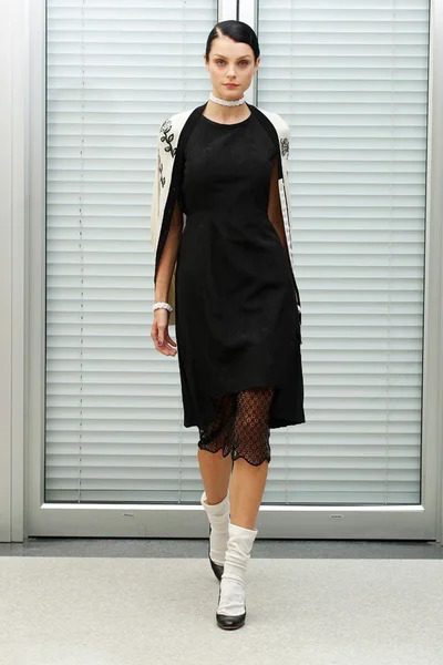 Look 35